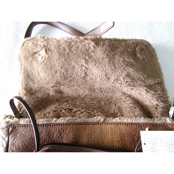 Urban Expressions Tan-Savannah Vegan Purse Reversible /Pouch NWT Gold Adj. Strap - Picture 8 of 16